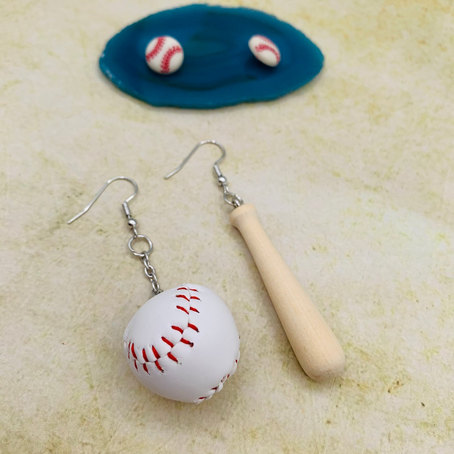bat & ball