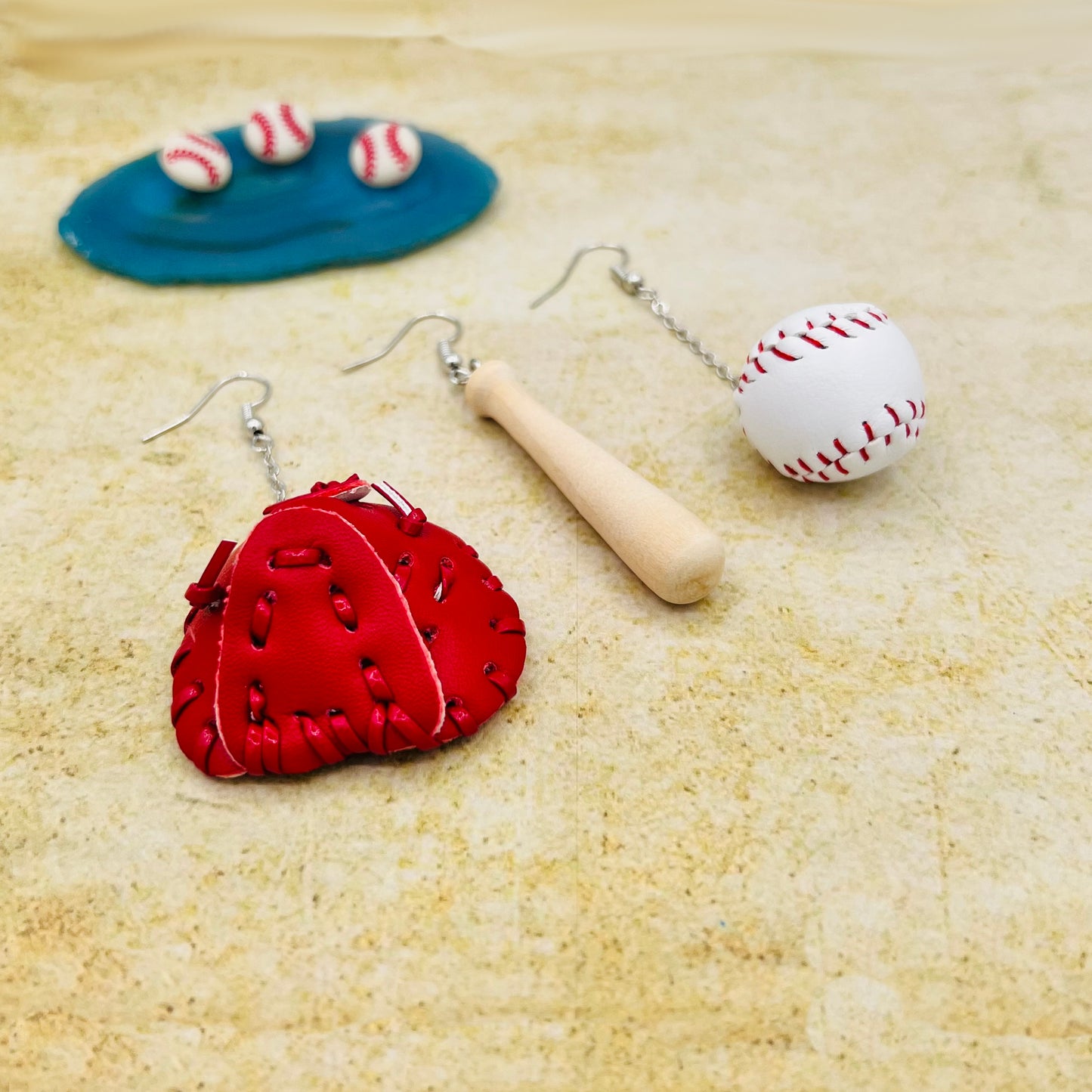 bat, ball & mitt - burgundy