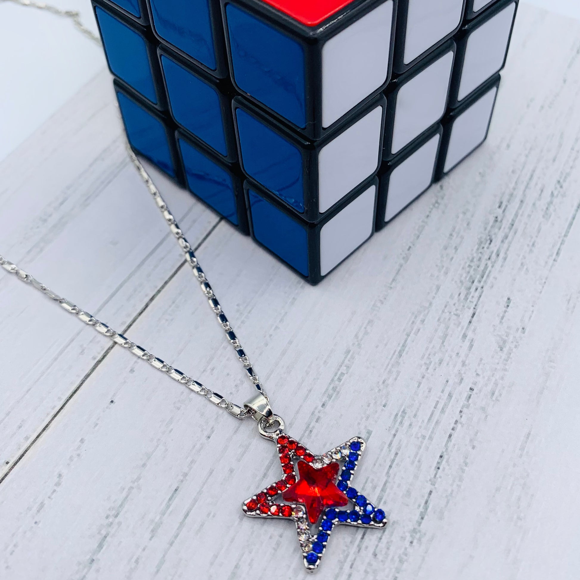 red star necklace